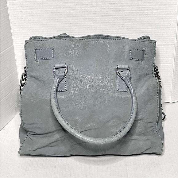 Michael Kors Hamilton Shoulder Bag - Picture 4 of 16